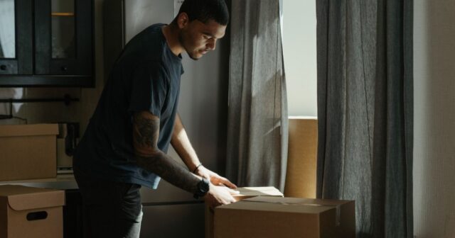 Understanding the Cost of Hiring Movers in Irvine