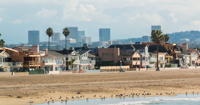 Reliable Movers in Newport Beach