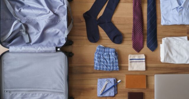 How to Pack Suits in Luggage?