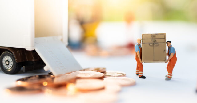 What is the average price for movers in Los Angeles?