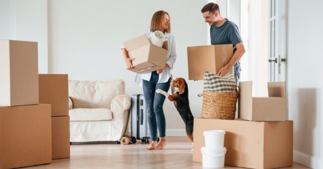 Less 4 Movers in Costa Mesa