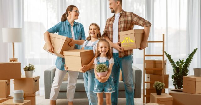 8 Packing and Moving Tips for Back to School
